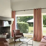 Les Manoirs De Tourgeville Szálloda 4*