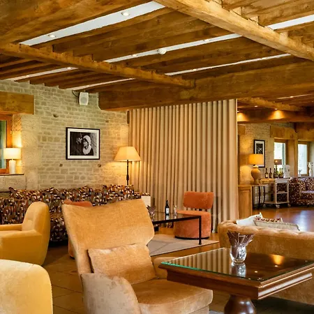 Les Manoirs De Tourgeville 4*