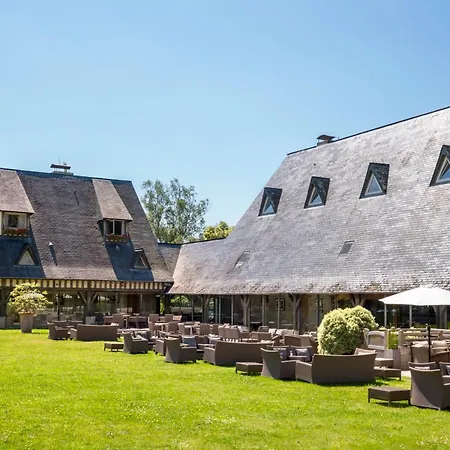 Les Manoirs De Tourgeville Отель