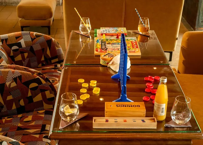 Отель Les Manoirs De Tourgeville