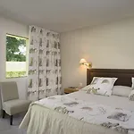 Les Manoirs De Tourgeville 4*