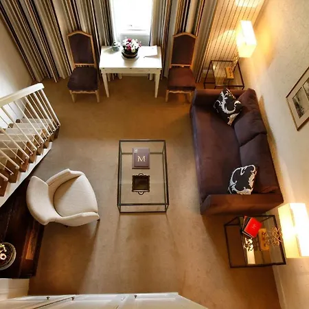 Les Manoirs De Tourgeville Hotel