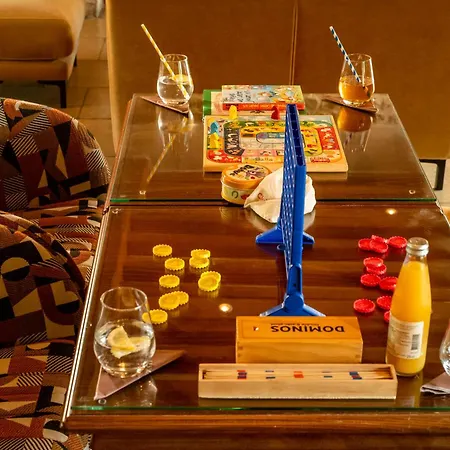 Отель Les Manoirs De Tourgeville