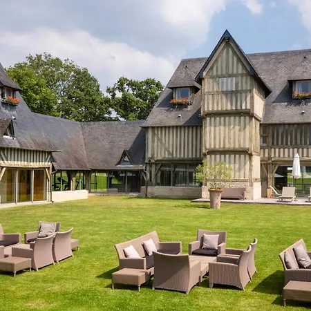 Les Manoirs De Tourgeville Hotel 4*
