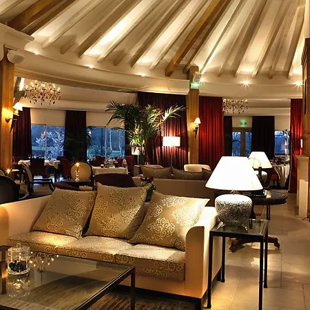 图尔杰维拉庄园酒店 4*