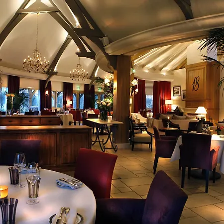 Les Manoirs De Tourgeville 4*