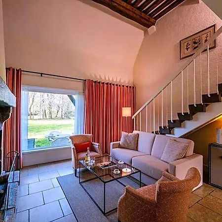 Les Manoirs De Tourgeville Отель Довиль