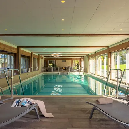 Hotel Les Manoirs De Tourgéville 4*