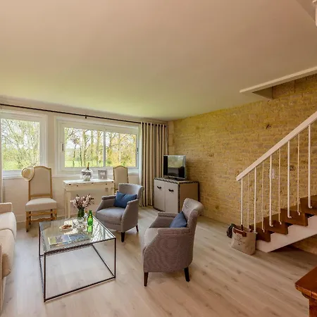 Hotel Les Manoirs De Tourgéville 4*