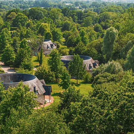Les Manoirs De Tourgéville Hotel