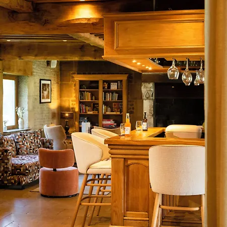 Les Manoirs De Tourgeville Hotel