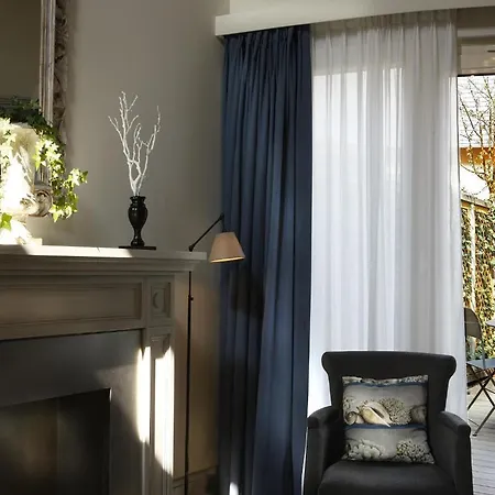 图尔杰维拉庄园酒店 4*