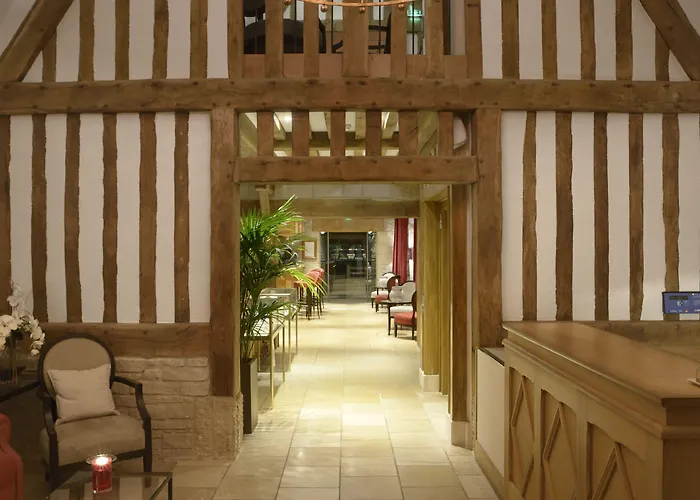 Les Manoirs De Tourgéville Hotel