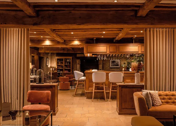 Les Manoirs De Tourgéville Hotel